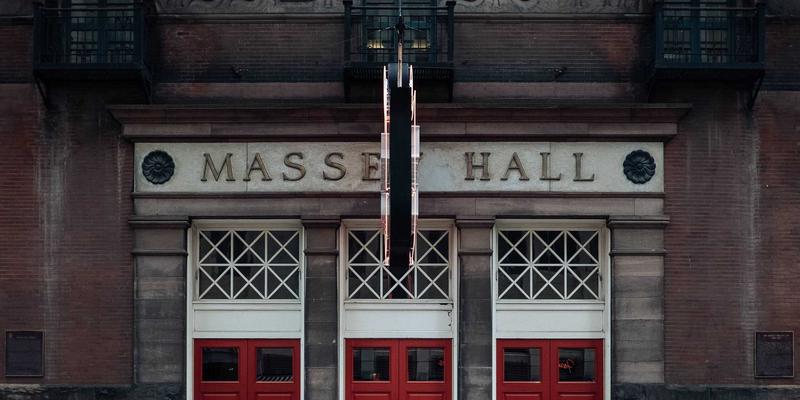 潮流玩具与趣玩设计商品：用创意灯光重塑家居光影艺术的氛围案例